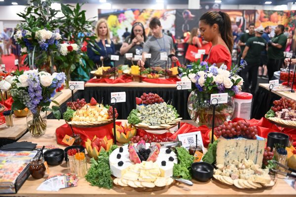 00179COAST-to-COAST--600x400