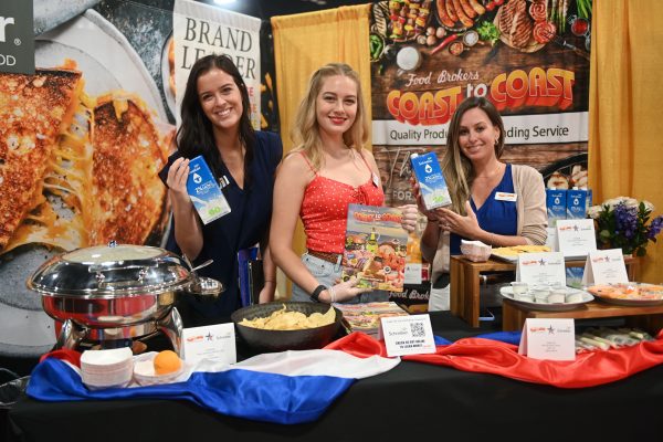 00243COAST-to-COAST--600x400