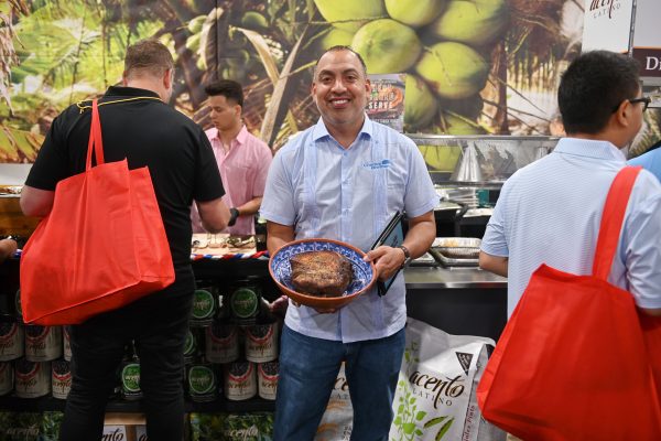 00247COAST-to-COAST--600x400