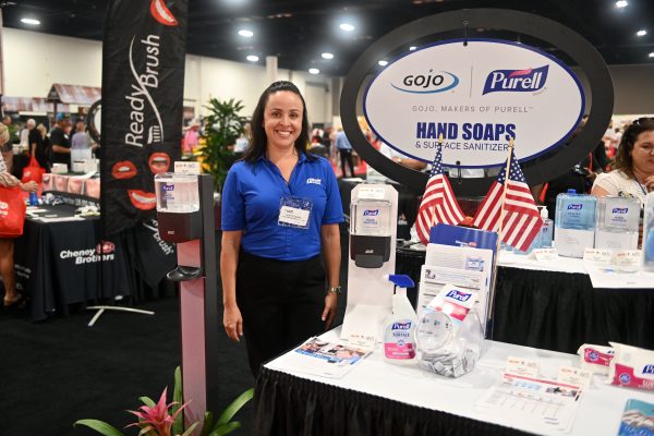 00287COAST-to-COAST--600x400