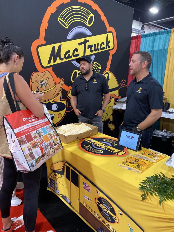 09D6F6D4-AB9B-4764-B1DE-A64041C4E89F-600x800