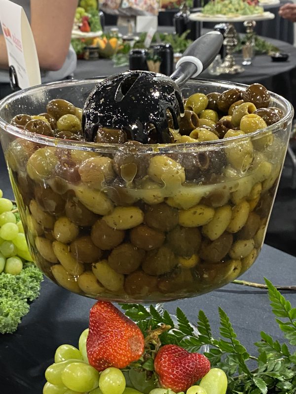 2DA8BF74-64B3-4CB4-8A6F-458A173D8C6F-600x800