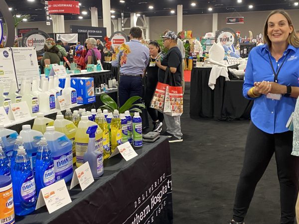 8CA39F50-11E8-4297-8CD3-35D7699185F2-600x450