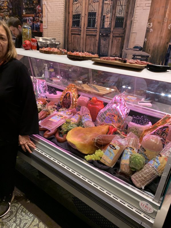 9414AA72-F46B-45D8-A7B8-FD46B0A7A519-e1583162344743-600x800