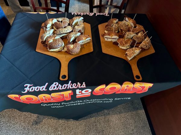 JUST-BAGEL-DEB-EL-CHESHIRE-AMMERLANDER-2-600x450