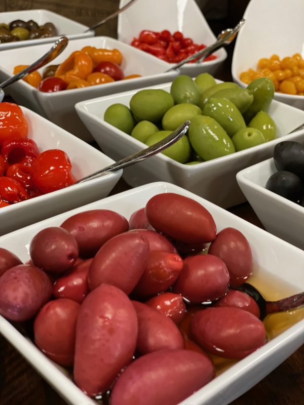 OILIVES-e1609276760655-600x800